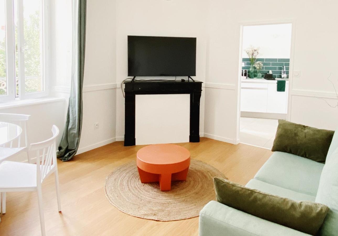 Le Terracotta ⸱ Stationnement Gratuit ⸱ Fibre Appartement Déols Buitenkant foto